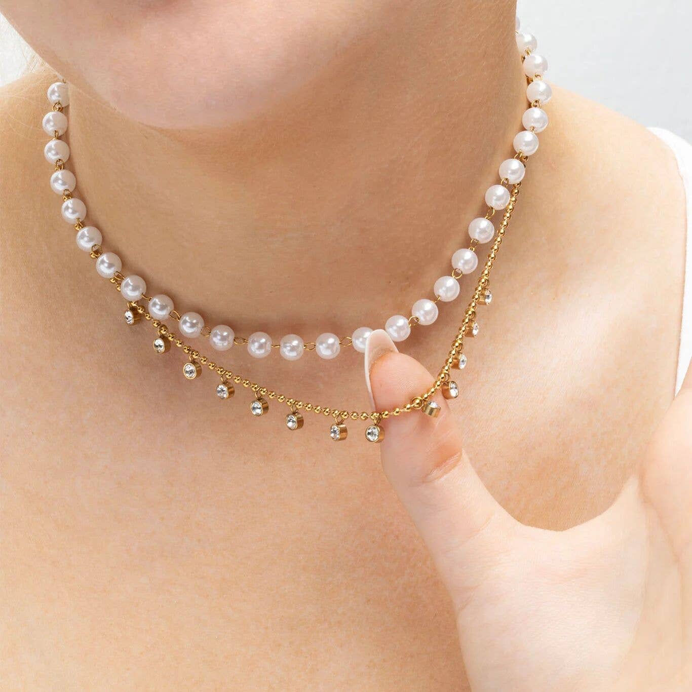 18K Gold PVD Stainless Steal Round Stone Dangle Necklace