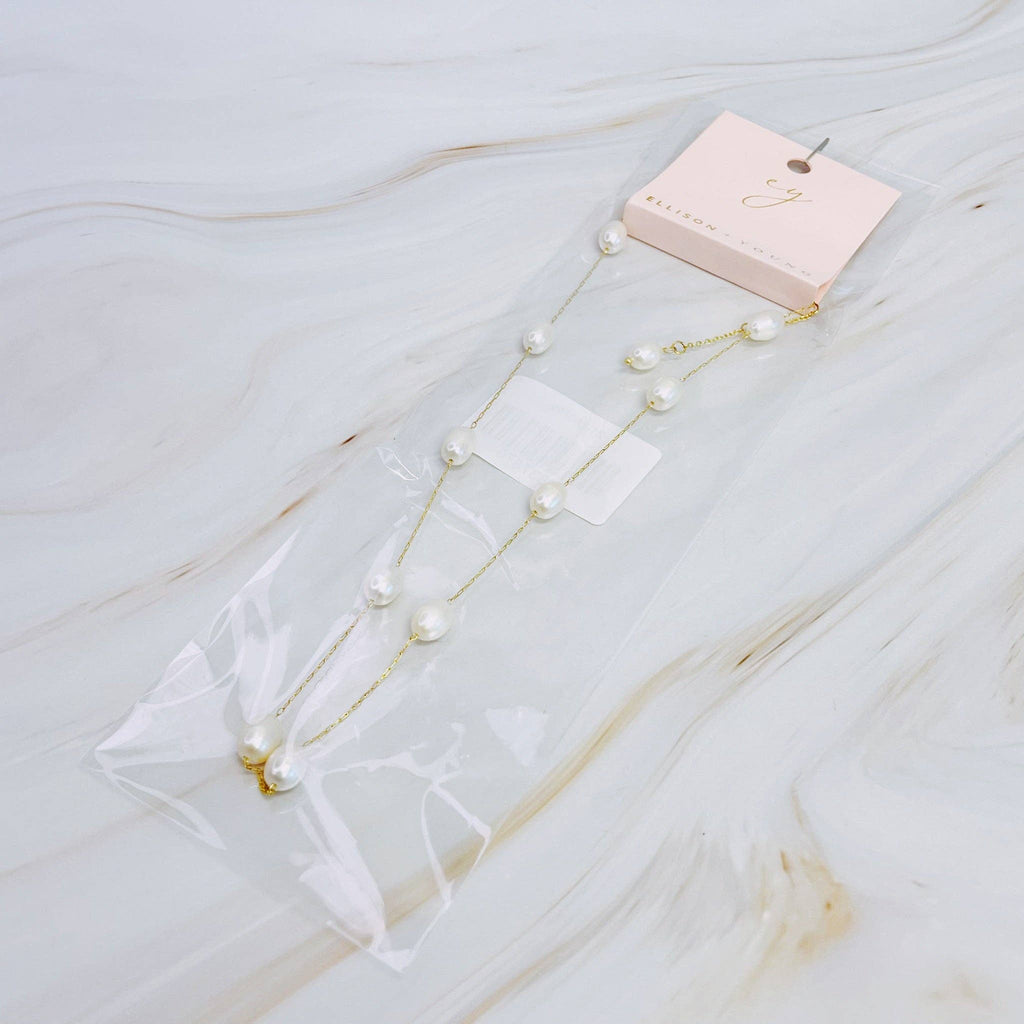 Esther Freshwater Pearl Necklace