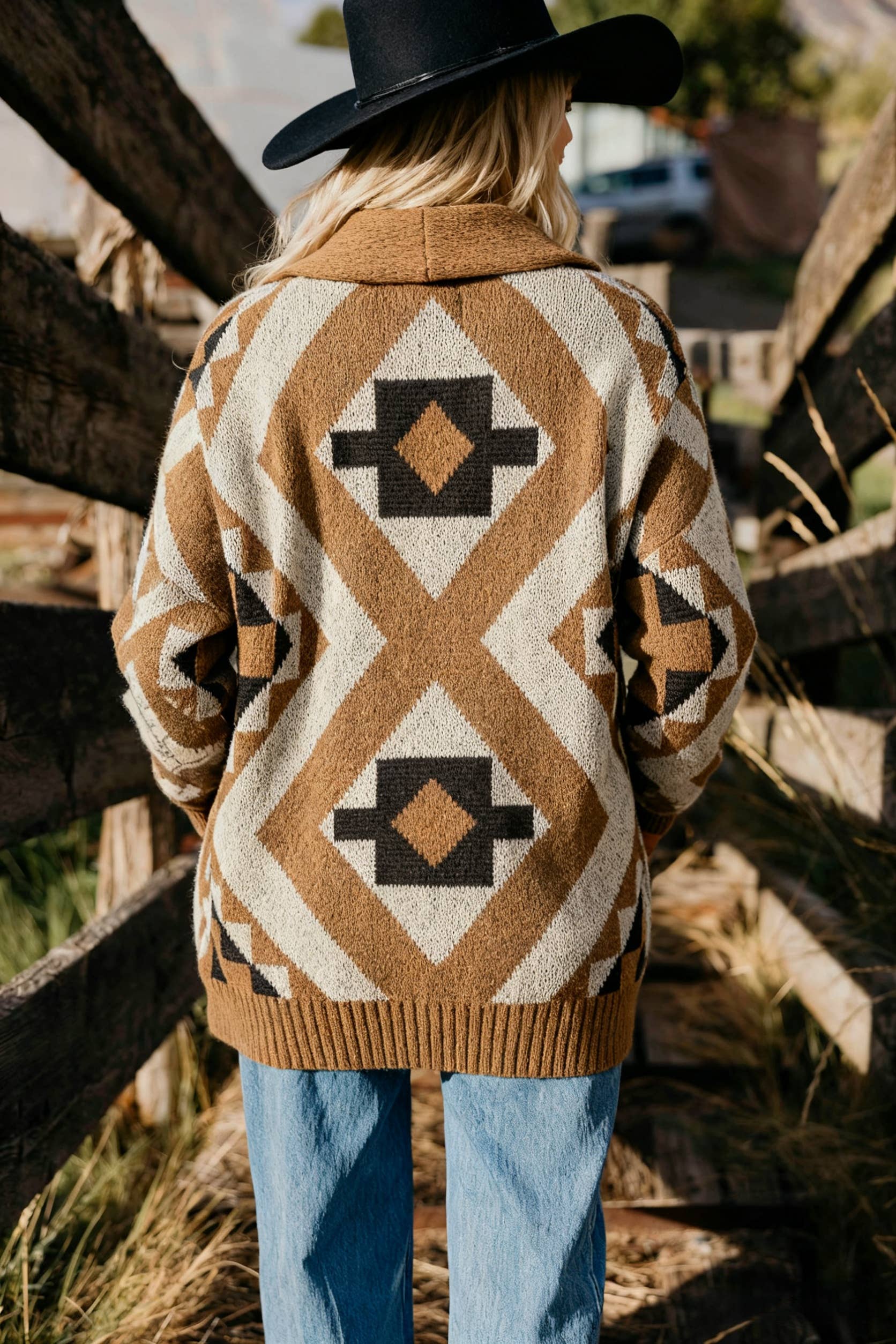 Vintage Western Aztec heavy weight Shawl neck knit cardigan
