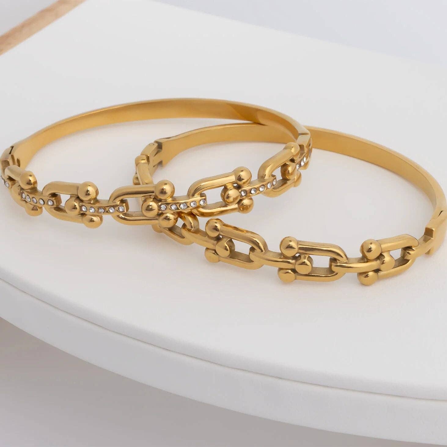 18K Gold PVD Stainless Steel Stone Hardware Bangle