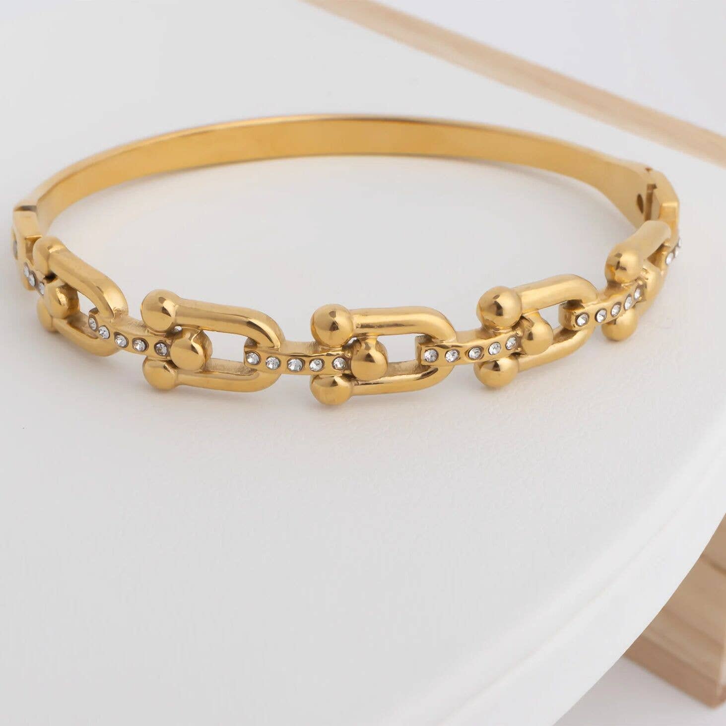 18K Gold PVD Stainless Steel Stone Hardware Bangle