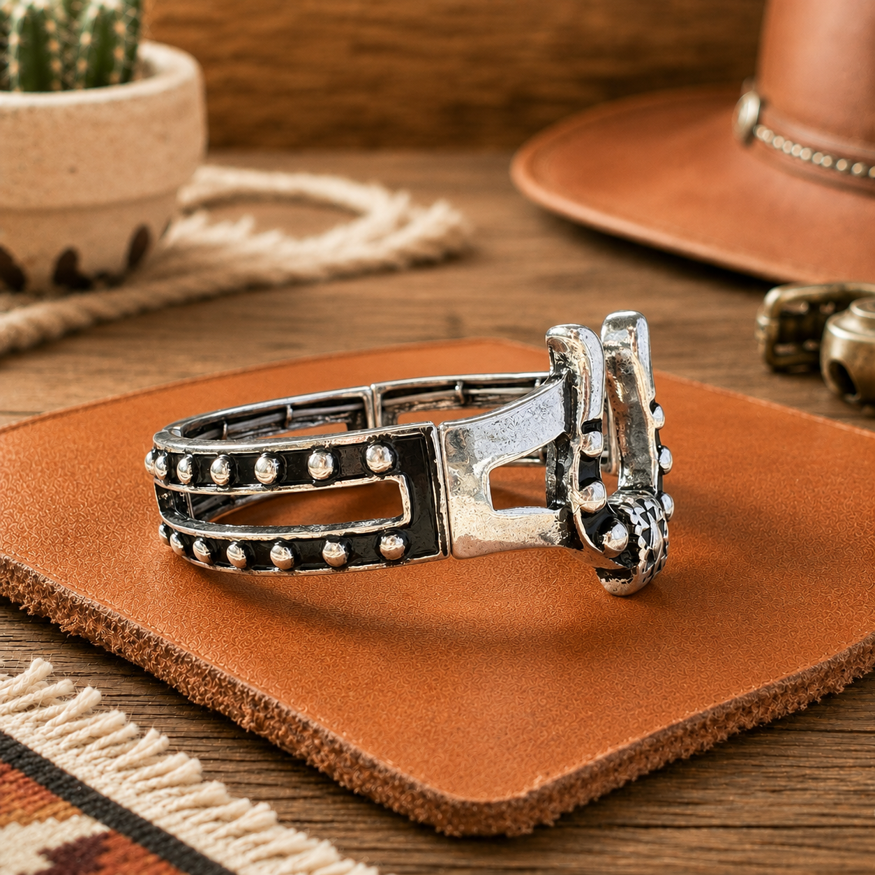 Western Horseshoe Bangle Bracelet - Lucky Spur