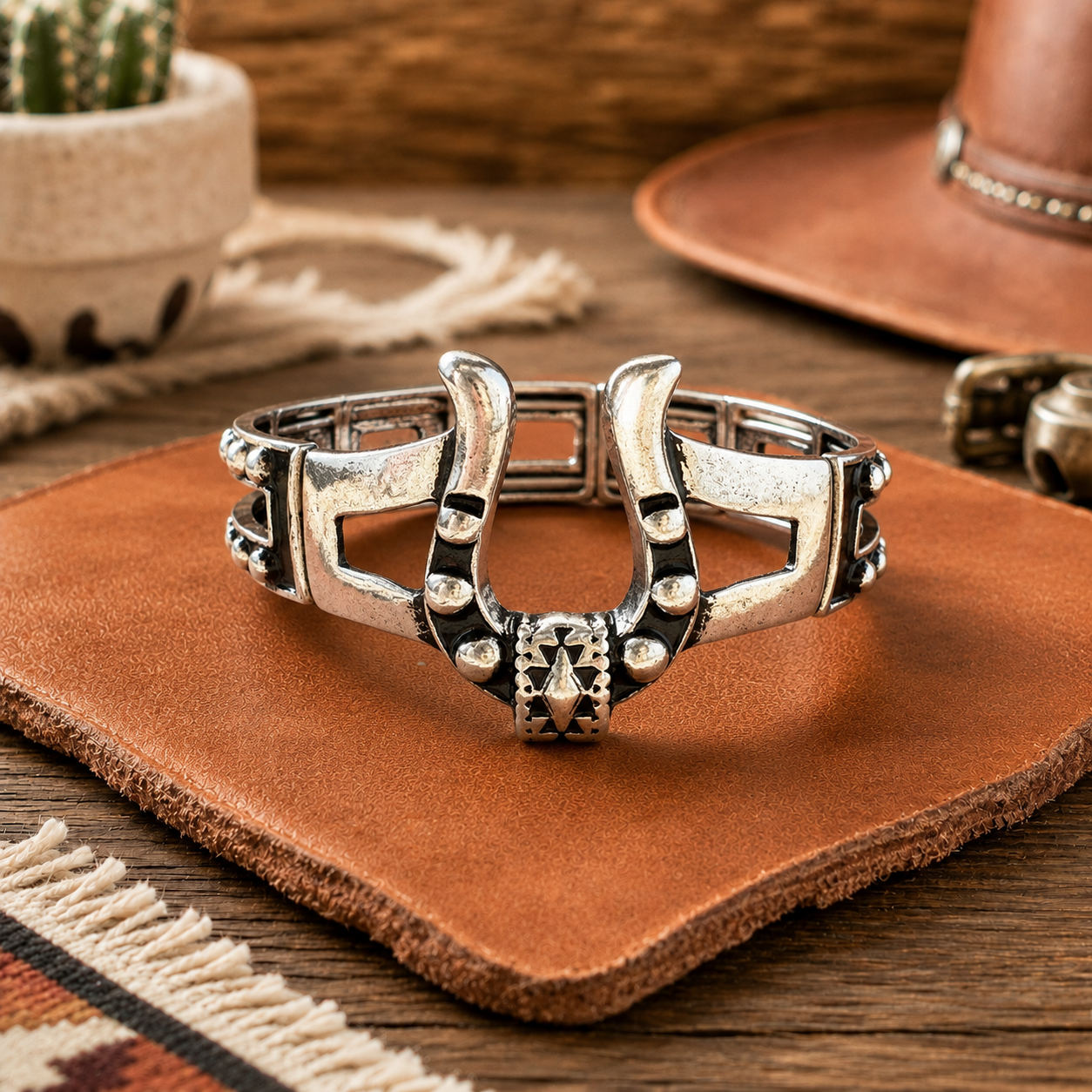 Western Horseshoe Bangle Bracelet - Lucky Spur