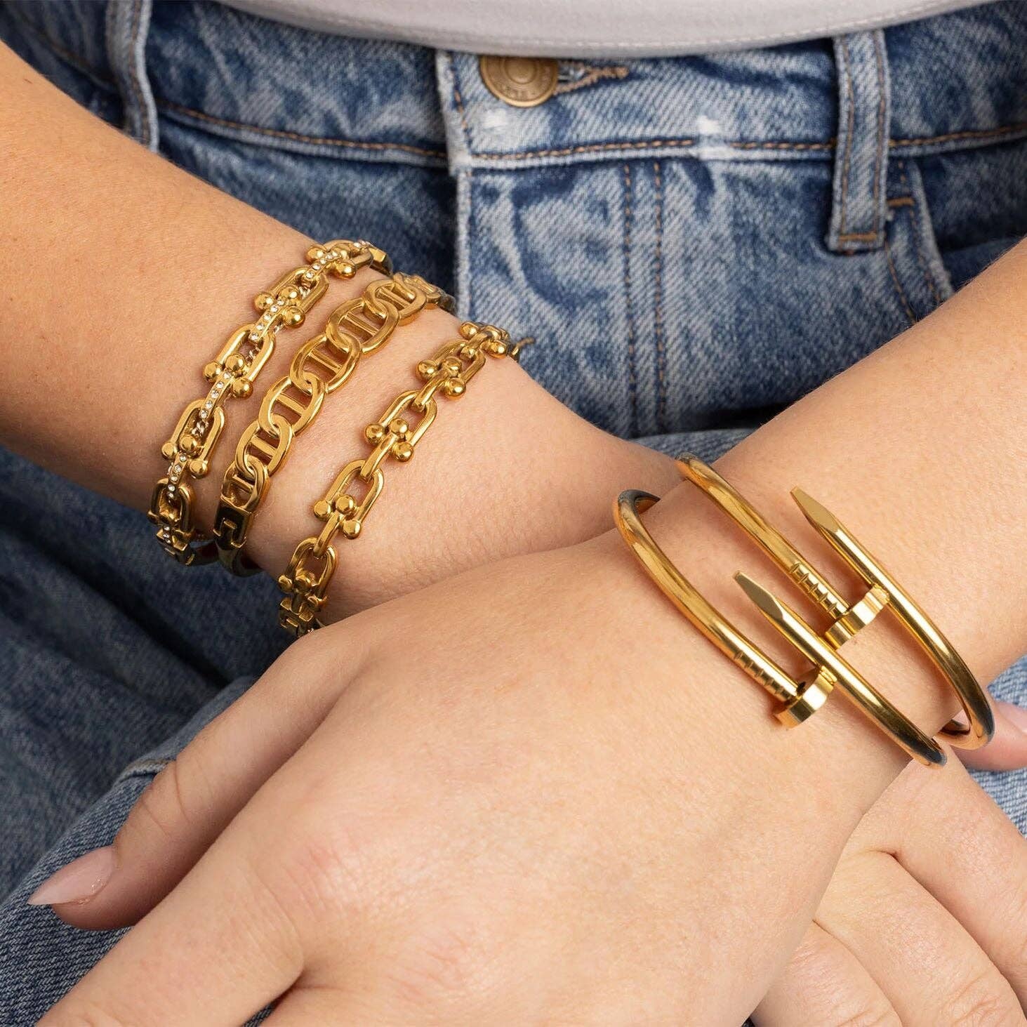 18K Gold PVD Stainless Steel Stone Hardware Bangle
