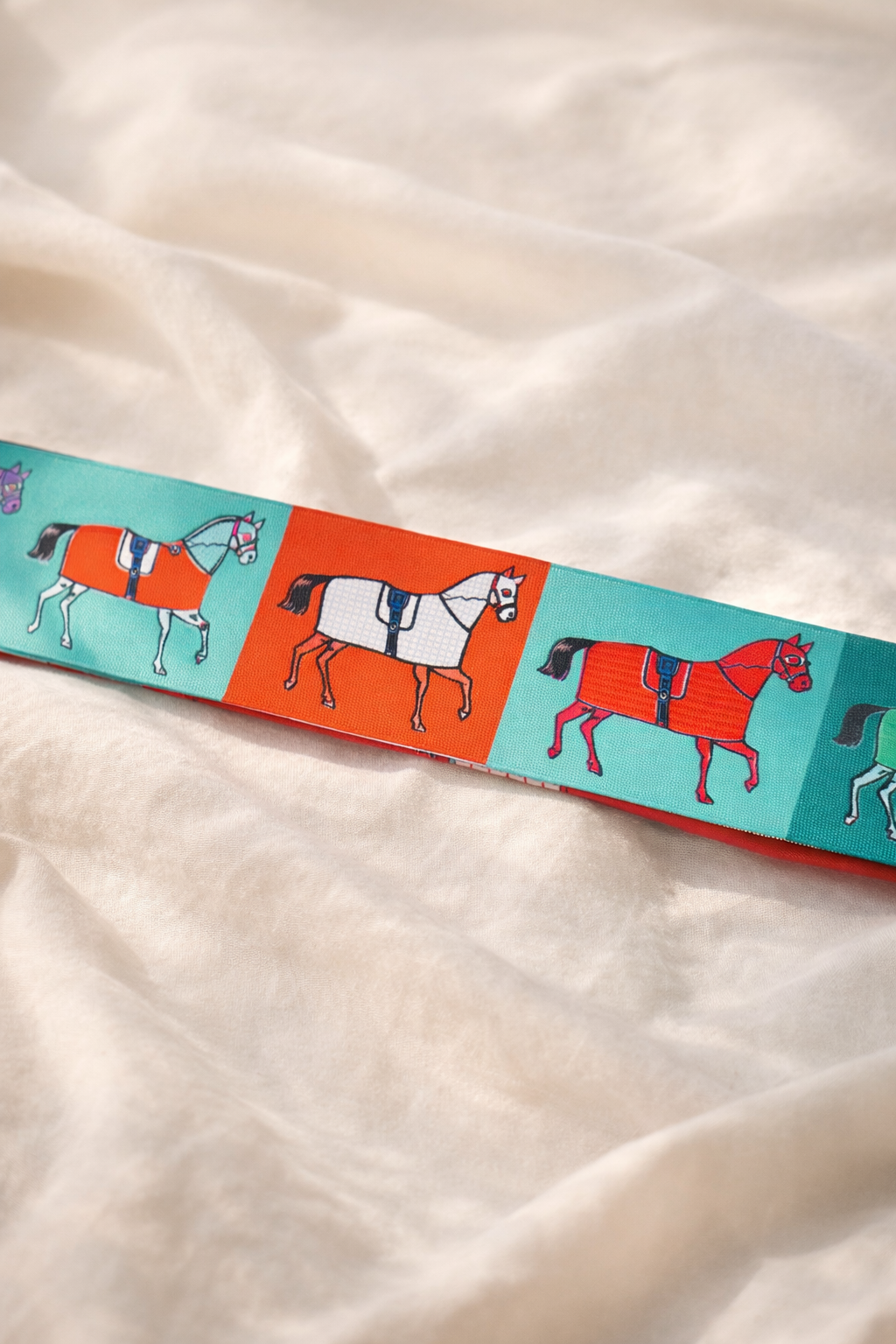 Snaffle bit scarf necklace multi print